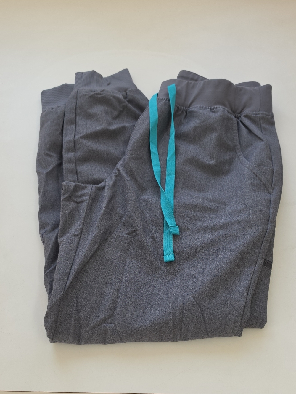 Zamora Jogger Scrub Pant - Picture 2 of 9